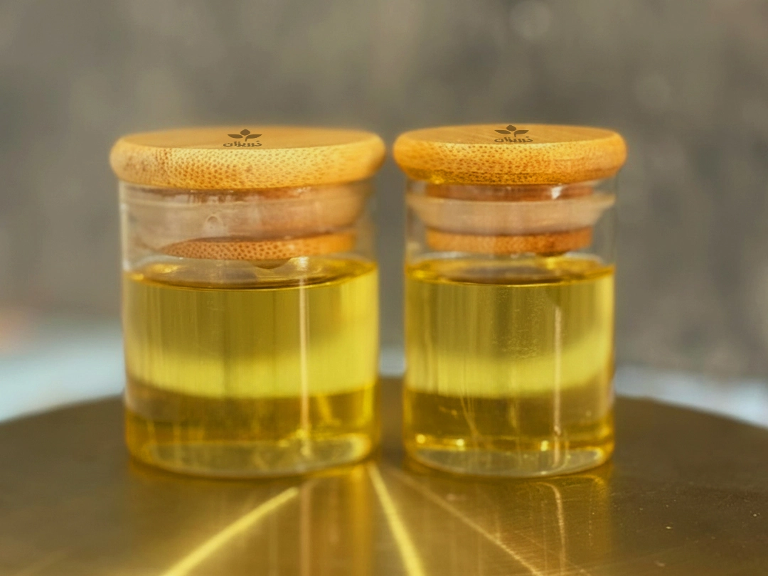 خرید عمده روغن درخت چای با بهترین شرایط